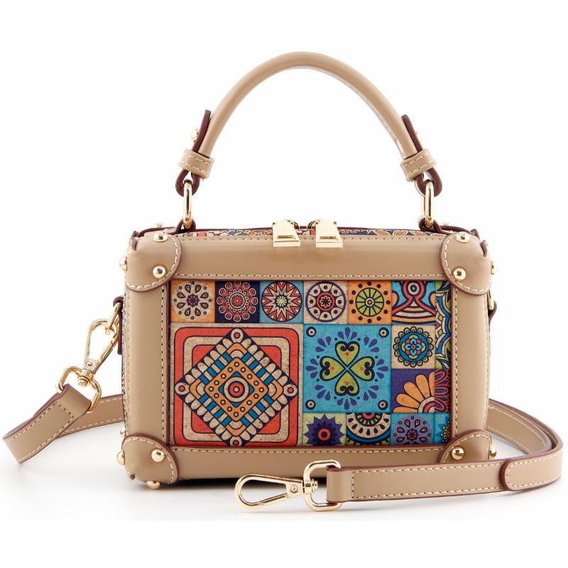 Ruudukujuline korgist Crossbody kott